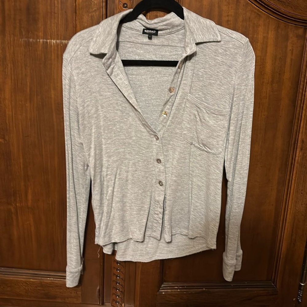 Bleusalt The Classic Shirt Women’s size 1 in bleusalt sizing in grey